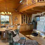 Maris Berghuette Gerlitzen 1720m * בודנסדורף