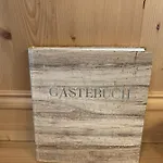 בית נופש Maris Berghuette Gerlitzen 1720m בודנסדורף