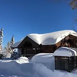 Maris Berghuette Gerlitzen 1720m * בודנסדורף