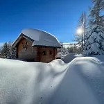 Maris Berghuette Gerlitzen 1720m *