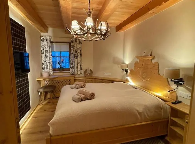 Dom wakacyjny Maris Luxus-chalet Mit Saunahaus Gerlitzen 1720m