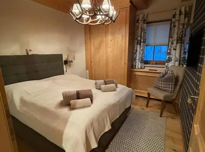 Dom wakacyjny Maris Luxus-chalet Mit Saunahaus Gerlitzen 1720m