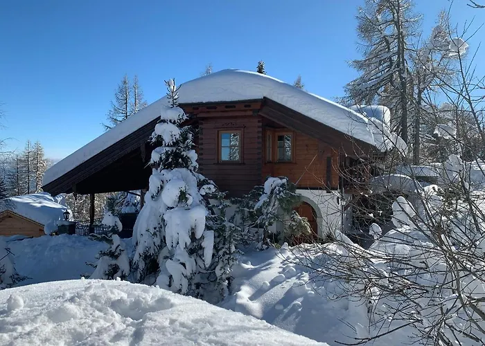 Maris Luxus-chalet Mit Saunahaus Gerlitzen 1720m Hébergement de vacances