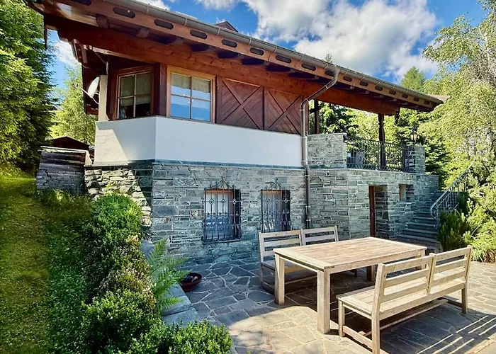 Dom wakacyjny Maris Luxus-chalet Mit Saunahaus Gerlitzen 1720m