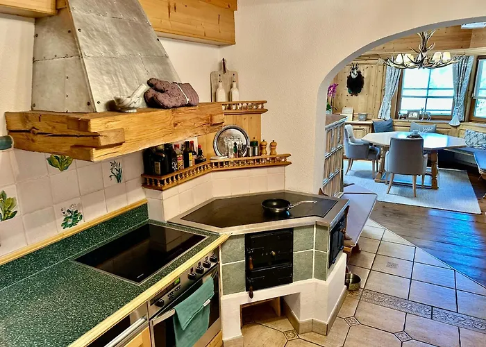 Maris Berghuette Gerlitzen 1720m *